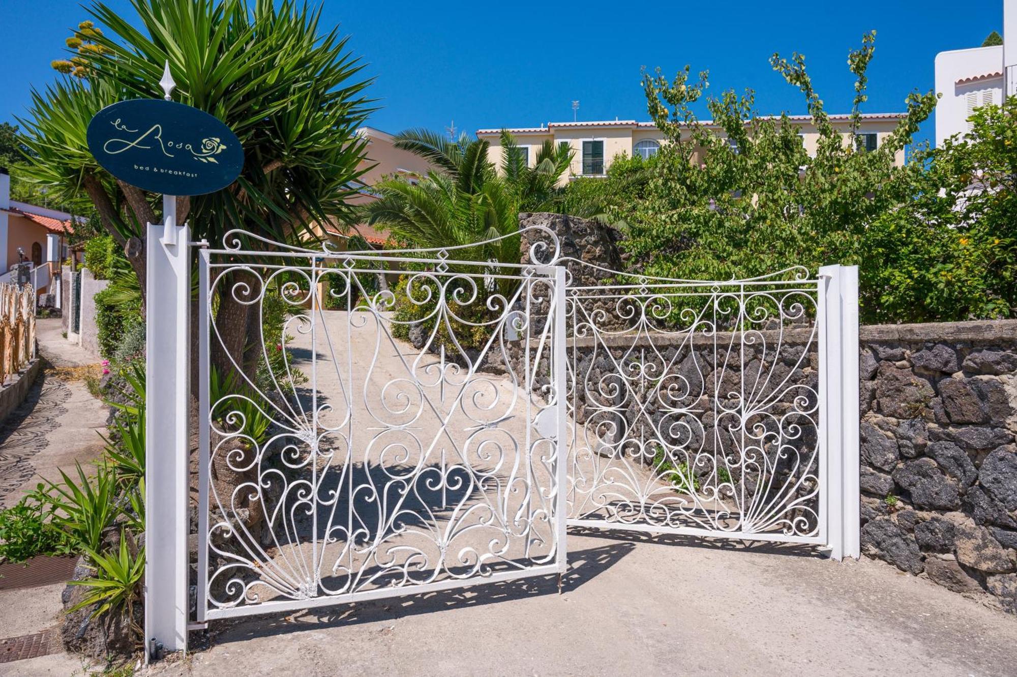 La Rosa - Luxury B&B Искья Экстерьер фото